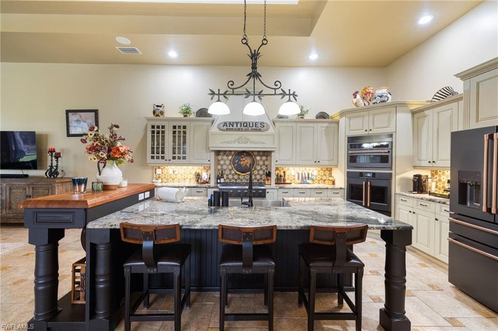 4140 Horse Creek BLVD-5
