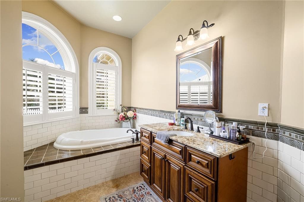 4140 Horse Creek BLVD-11