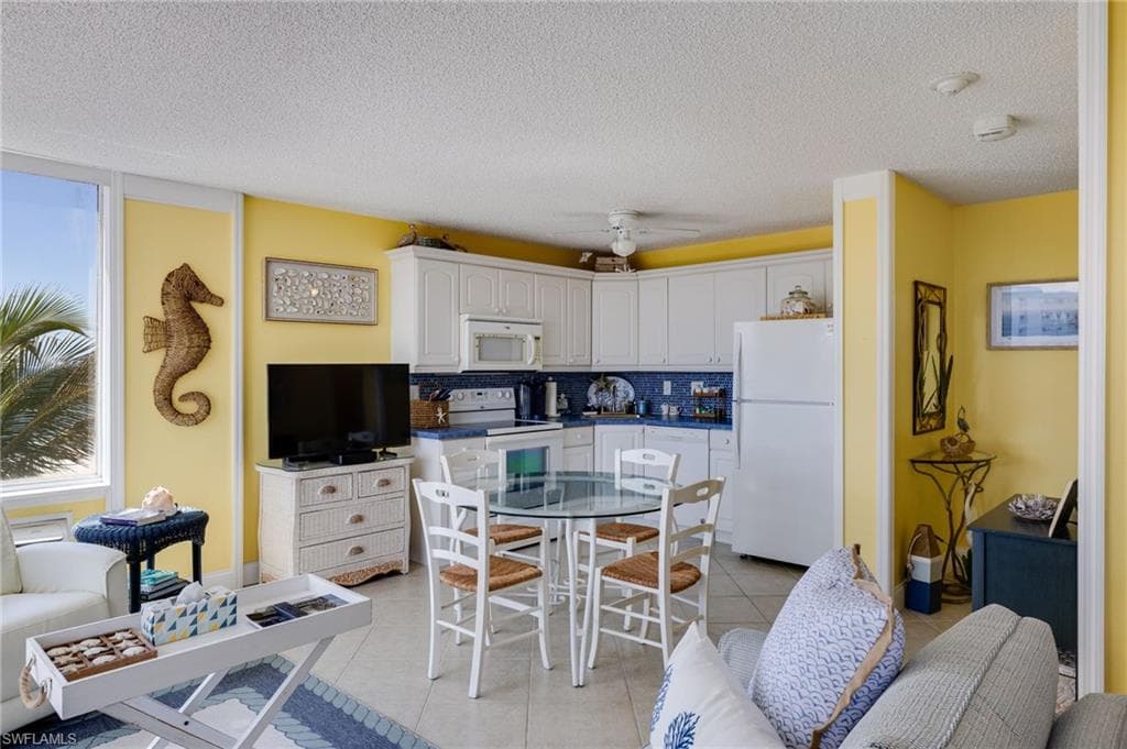7360 Estero BLVD 403-5
