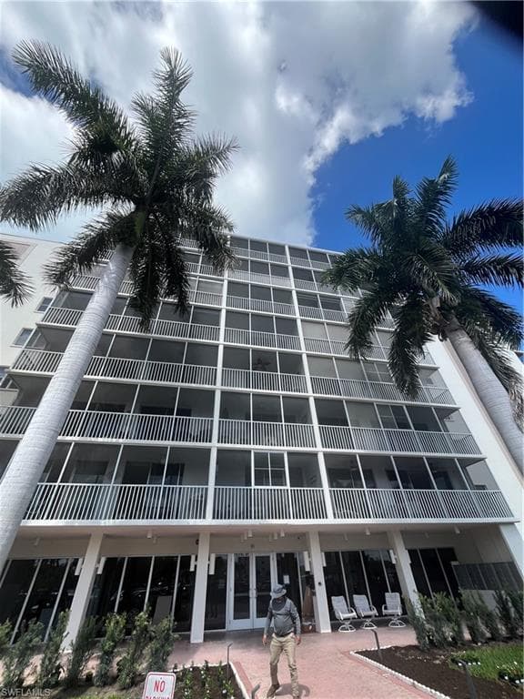 3 Bluebill AVE 207-6