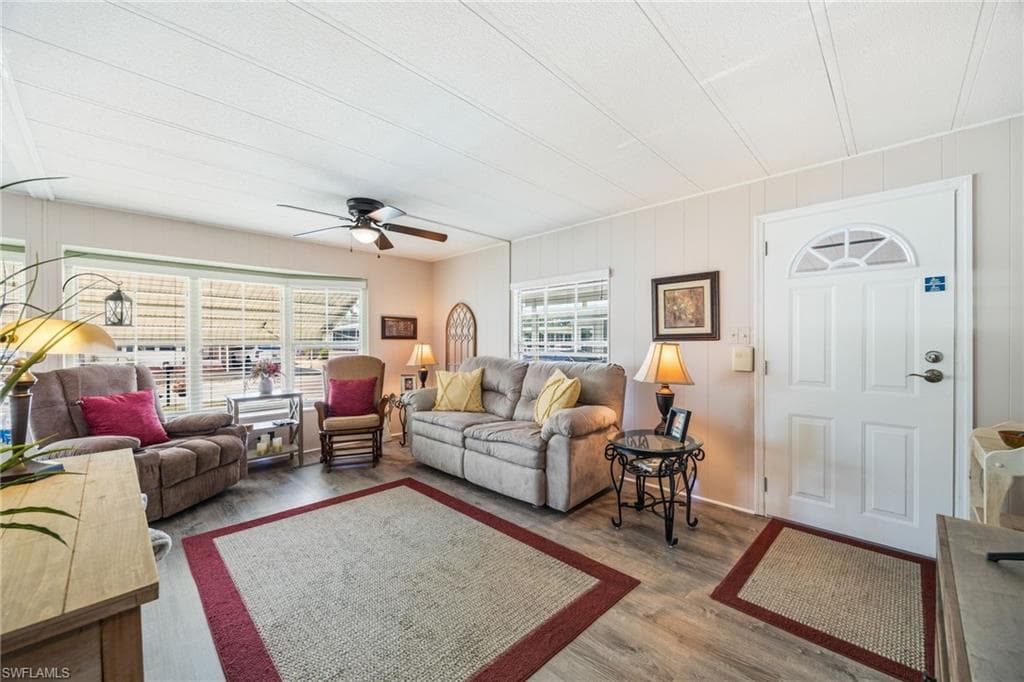 478 Nicklaus BLVD-7