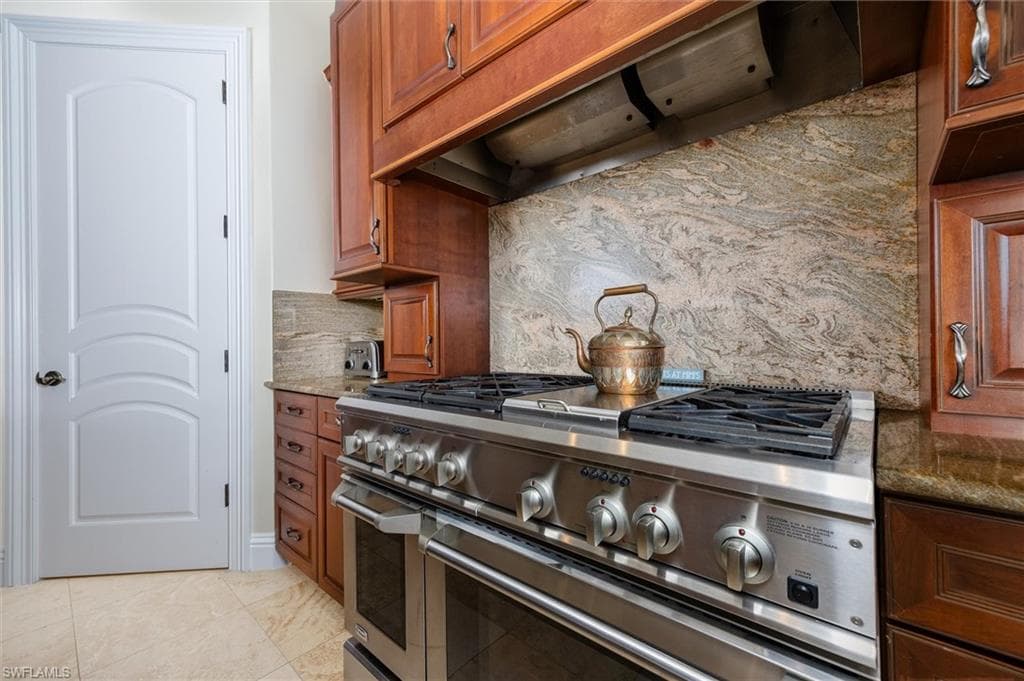 15130 Intracoastal CT-11