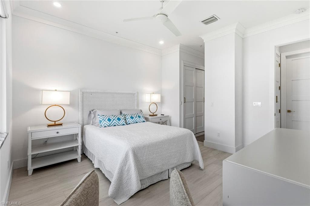 1395 Curlew AVE 1-21