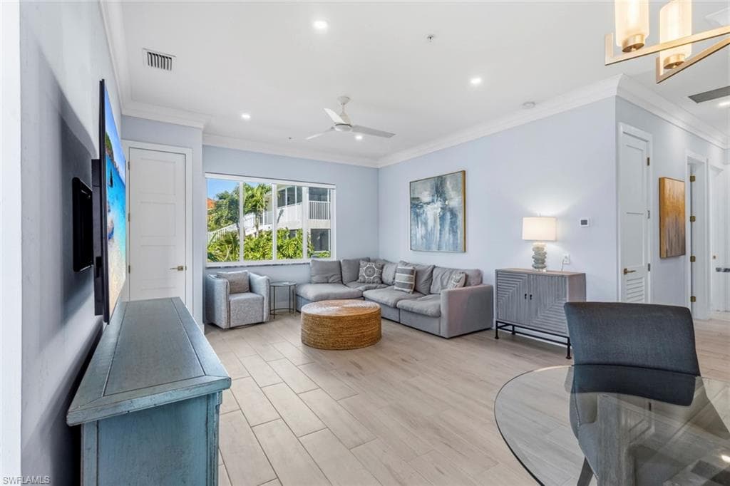 1395 Curlew AVE 1-7