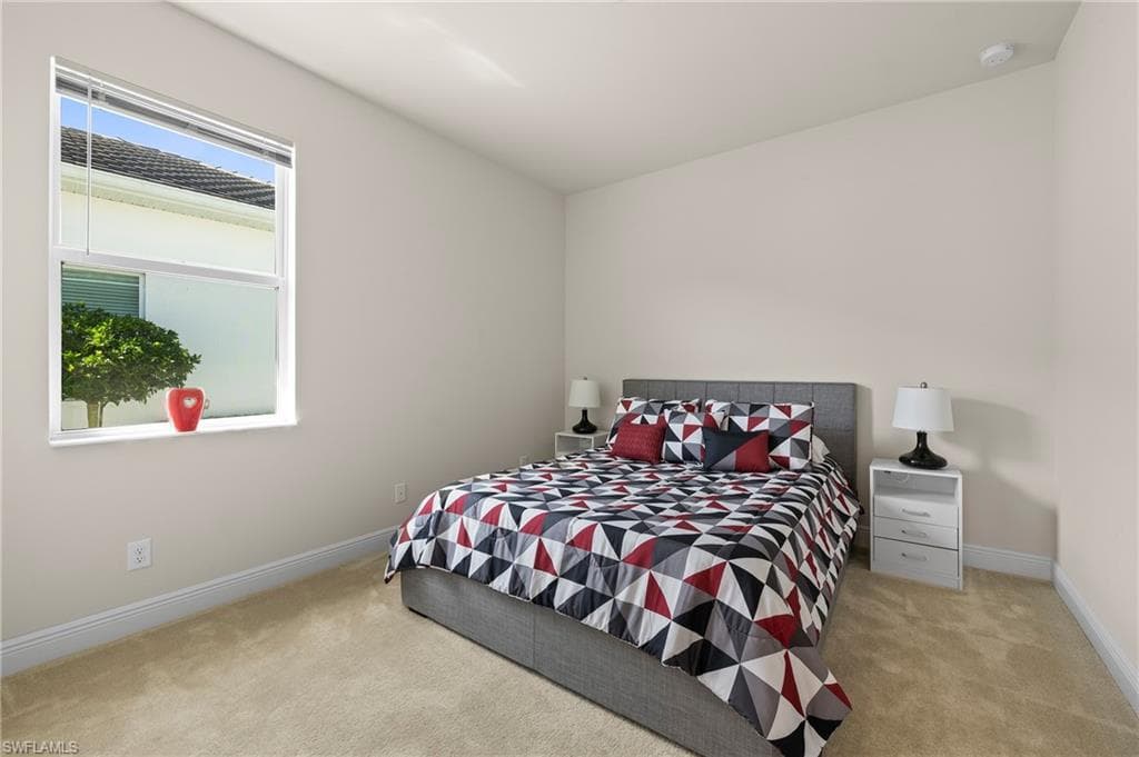 8897 Redonda DR-22