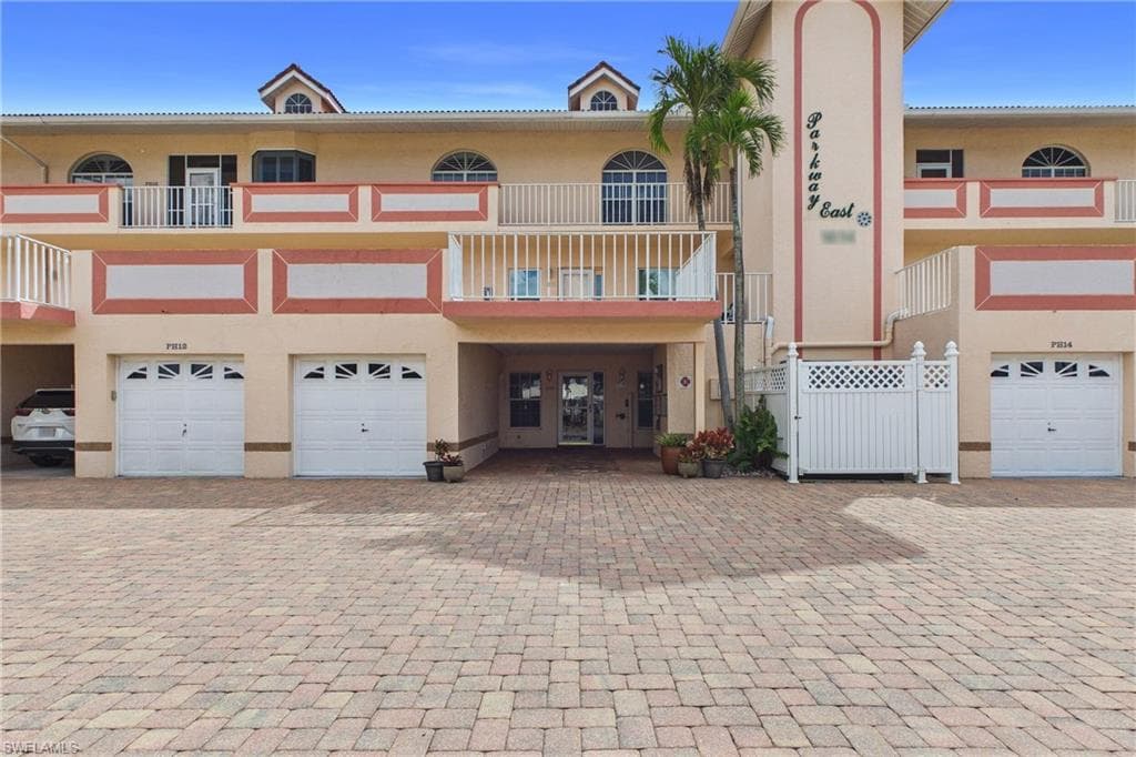 1614 Beach PKWY 103-4