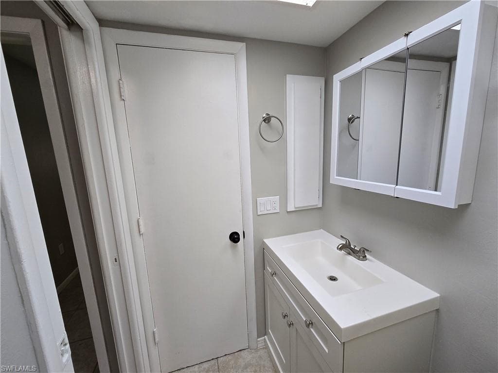 7752 Tamara Lee CT 103-17