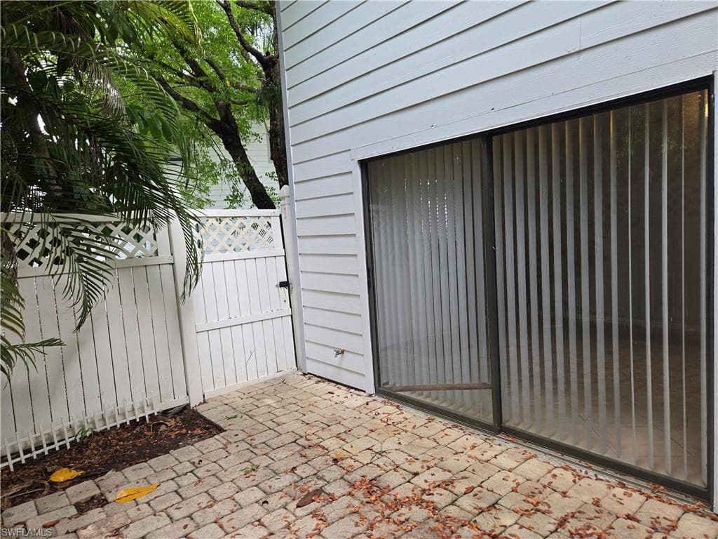 7752 Tamara Lee CT 103-24