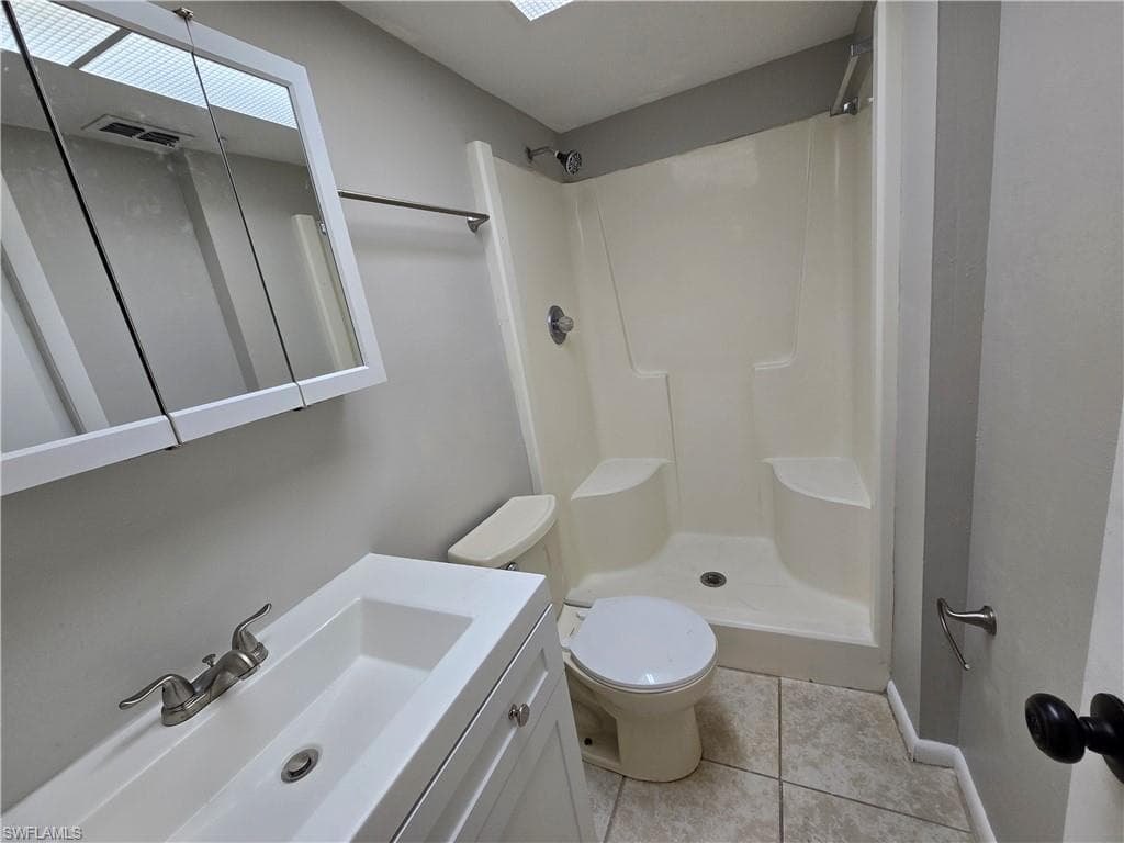 7752 Tamara Lee CT 103-20