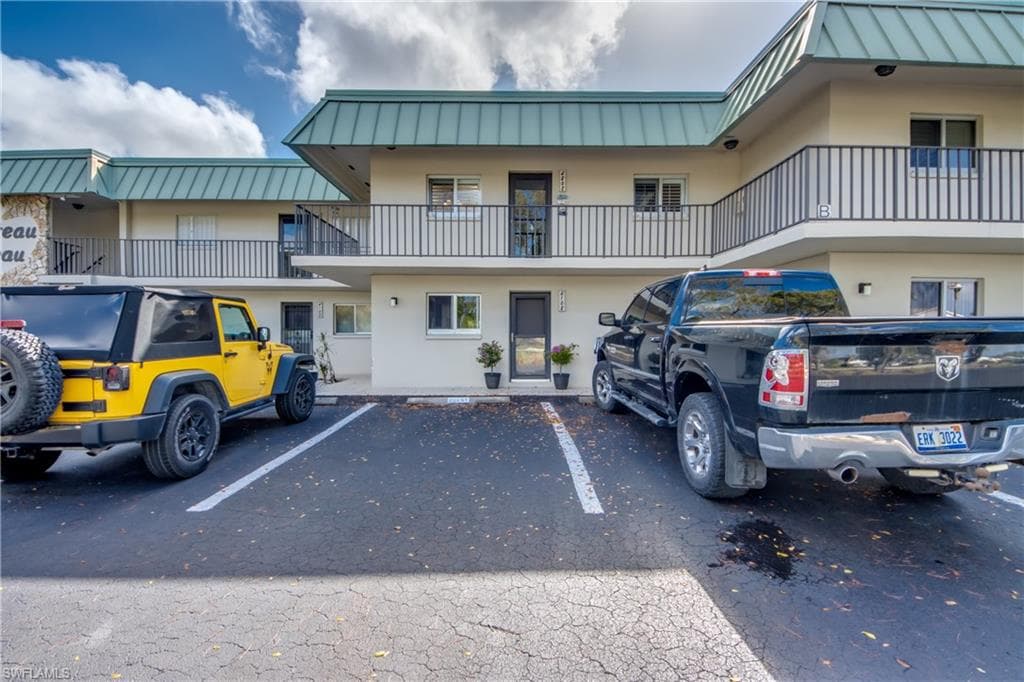 6725 Winkler RD B-202-45