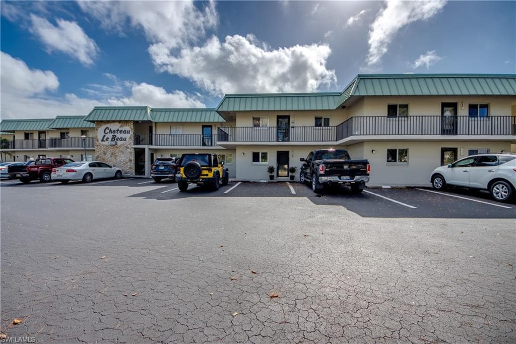 6725 Winkler RD B-202-44