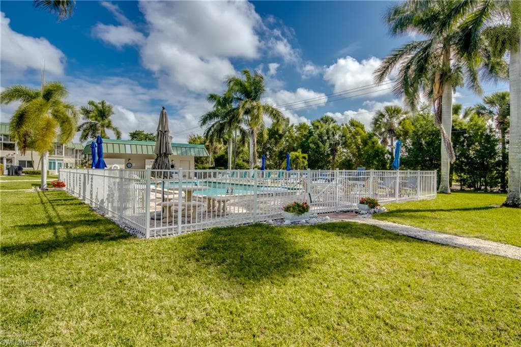 6725 Winkler RD B-202-36