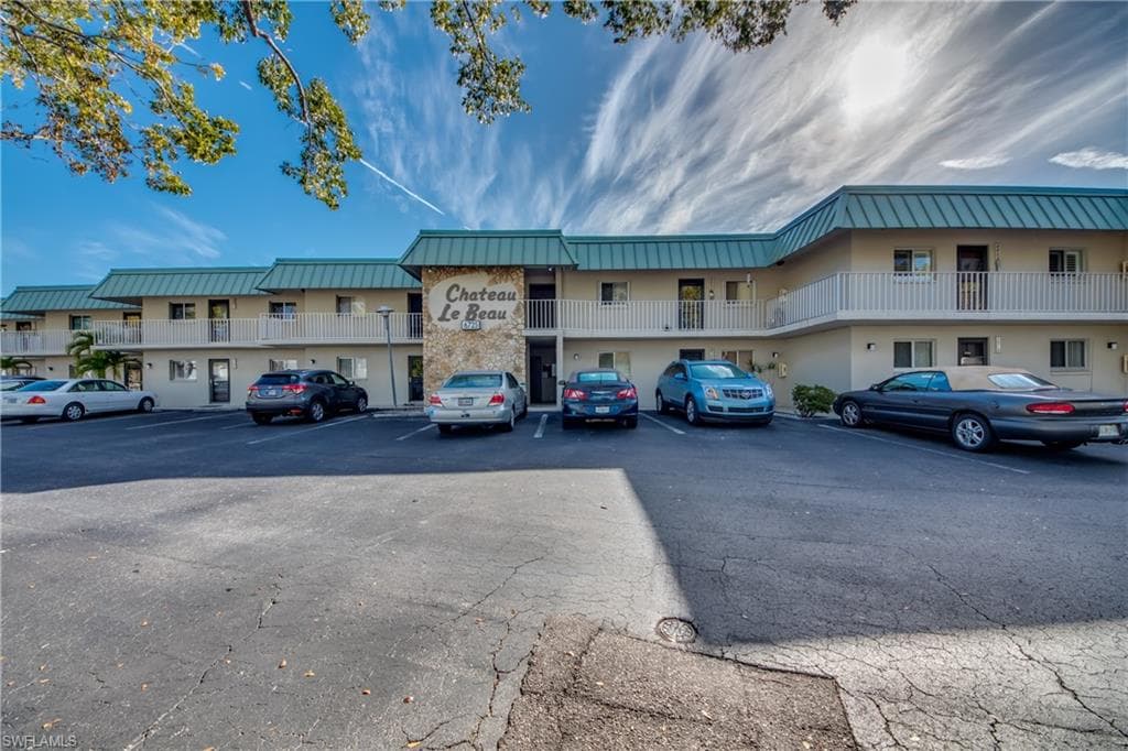 6725 Winkler RD B-202-43