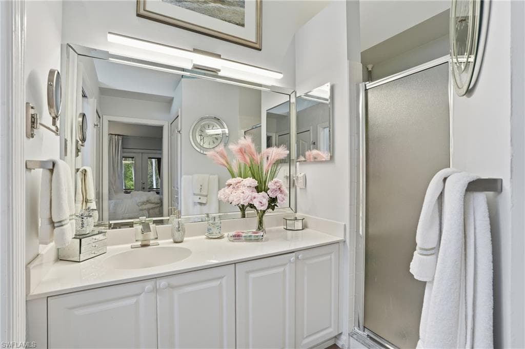 5320 Whitten DR 46-15