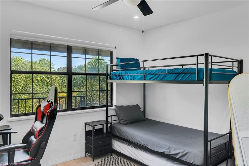 5245 Treetops DR-12