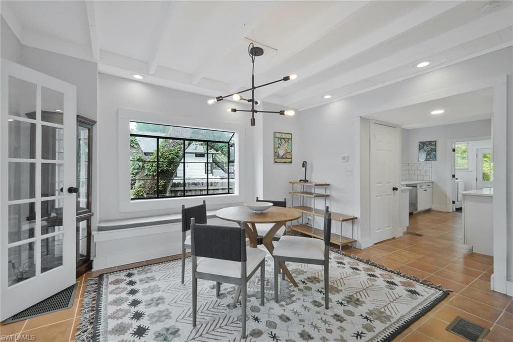 2723 Second ST-11