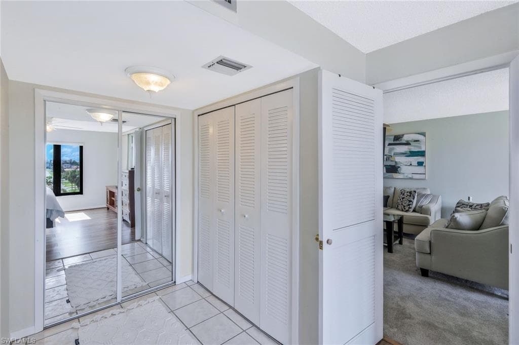 4280 SE 20th PL 703-19