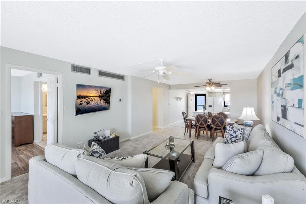 4280 SE 20th PL 703-9