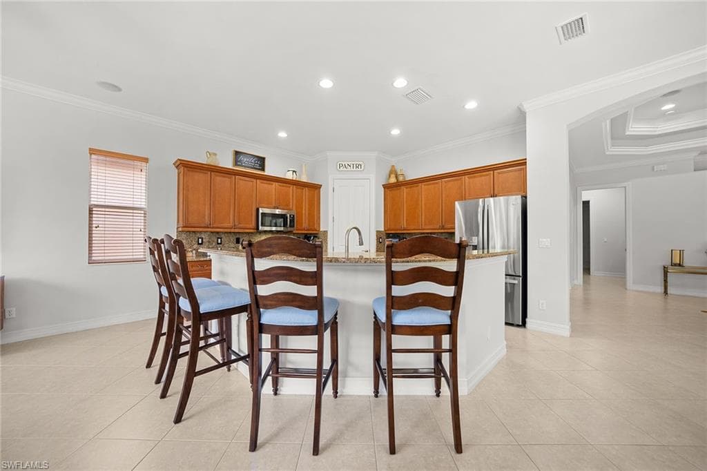 7692 Cottesmore DR-12