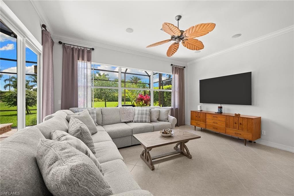 7692 Cottesmore DR-6