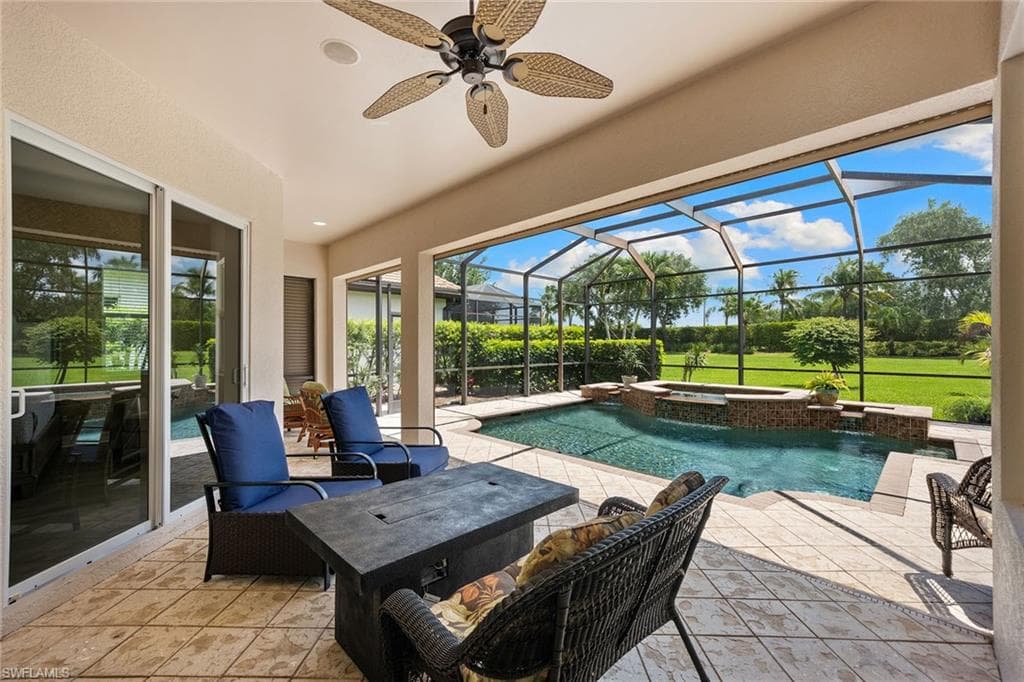 7692 Cottesmore DR-23