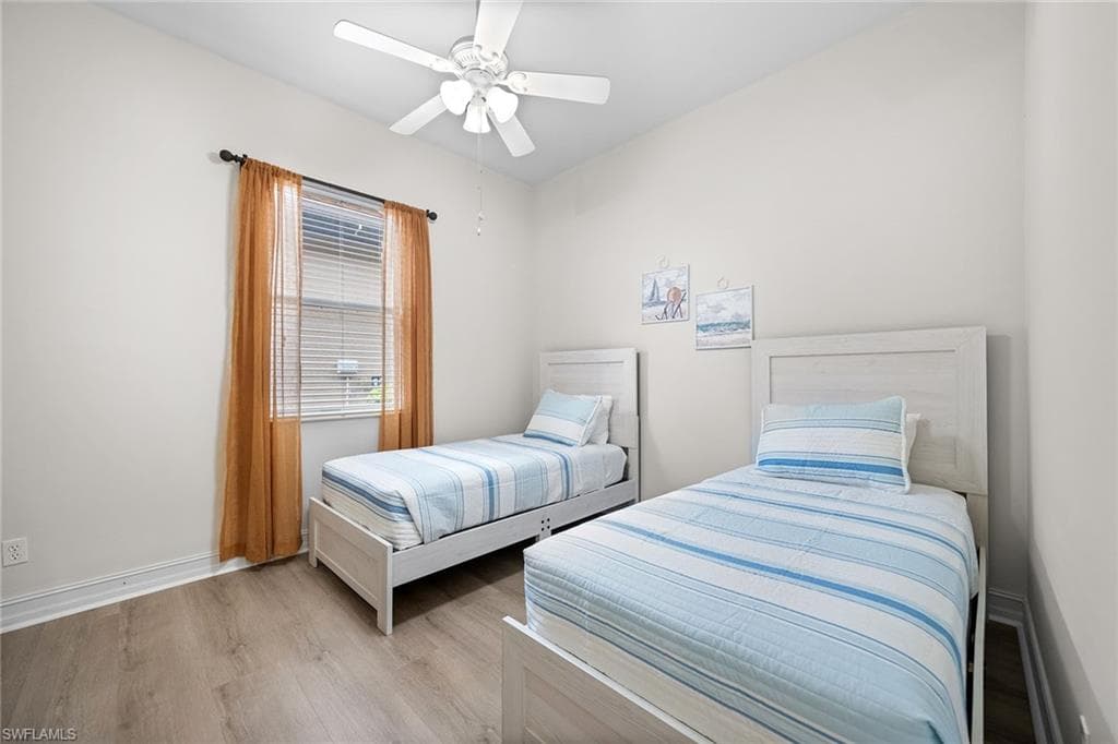 7692 Cottesmore DR-13