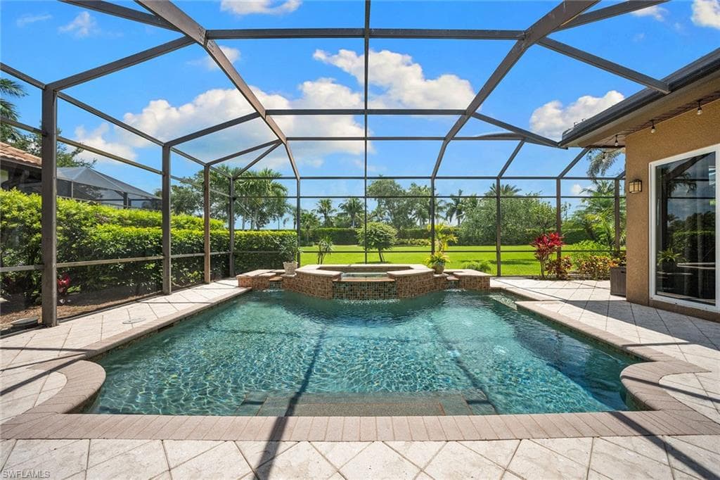7692 Cottesmore DR-24
