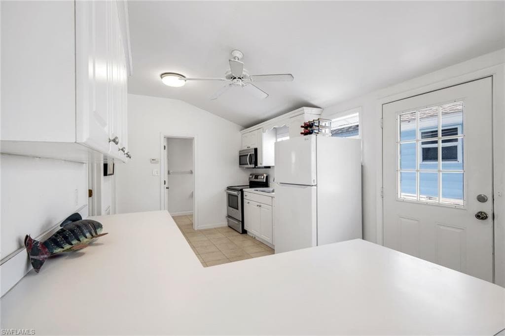 746 Cardium ST-12