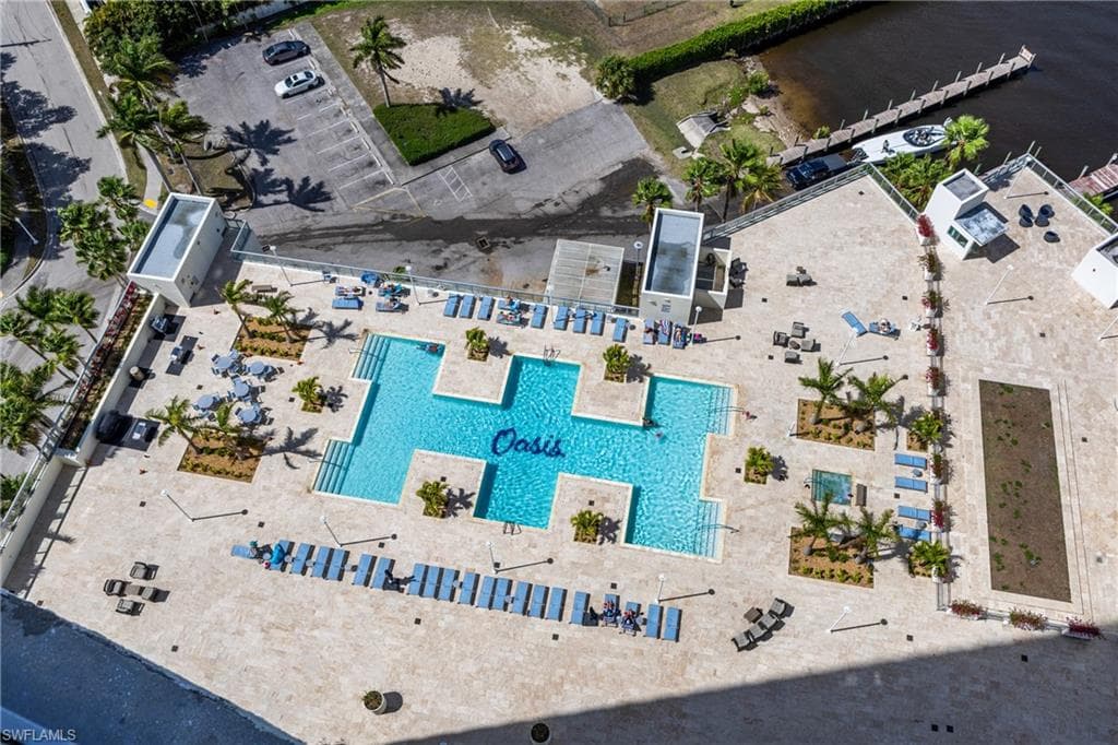 3000 Oasis Grand BLVD 2405-29