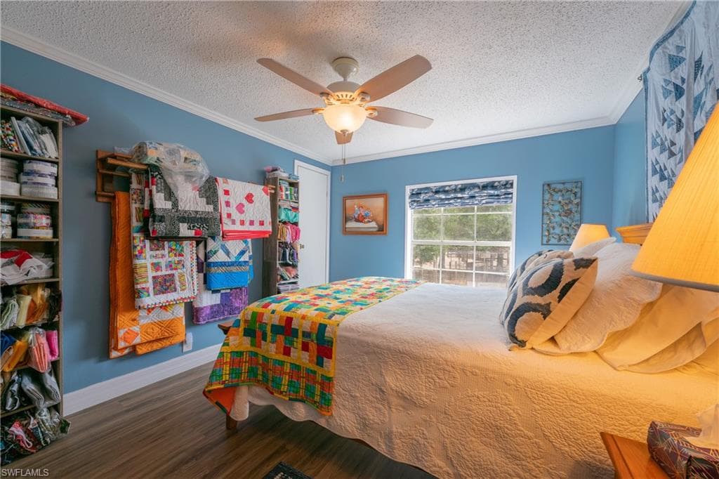 1700 Tampa AVE-17