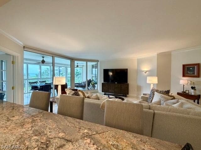 4021 Gulf Shore BLVD N 202-9