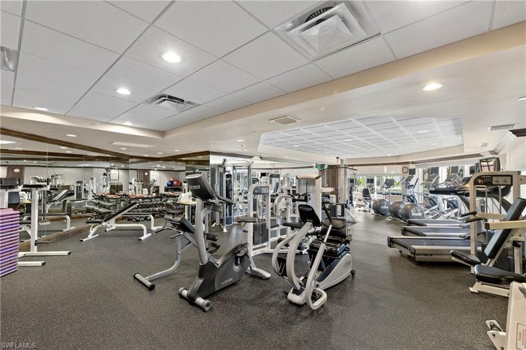 4021 Gulf Shore BLVD N 202-25