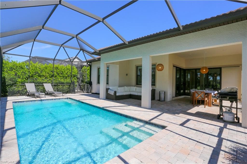 9716 Everglades DR-42