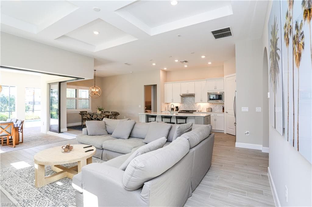 9716 Everglades DR-7