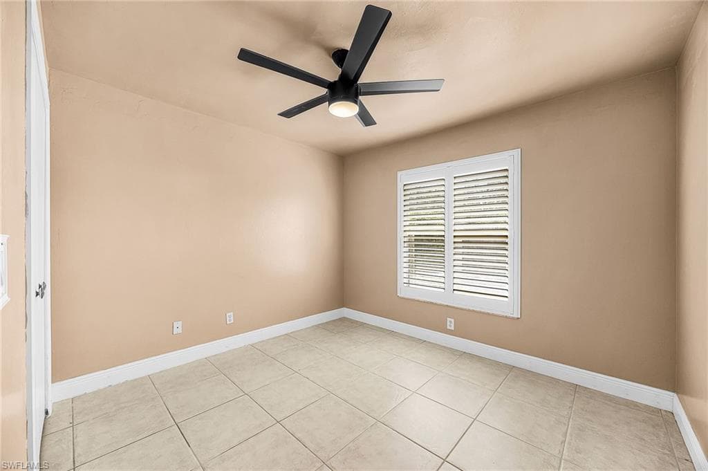 15552 Horseshoe LN-17