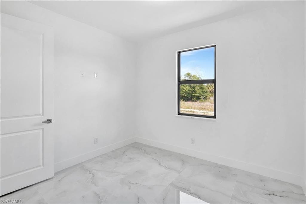803 16th ST-20
