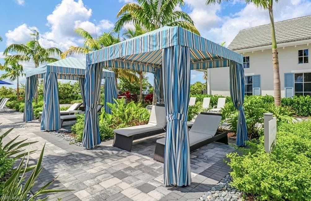 9241 Cayman DR-41