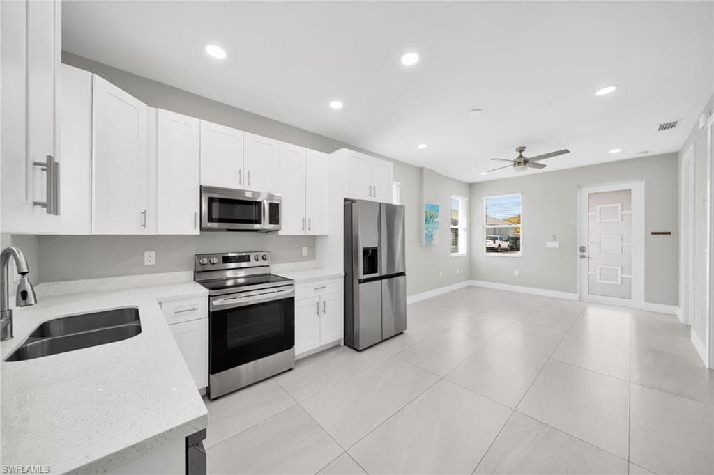 26951 N RIVERSIDE DR-35