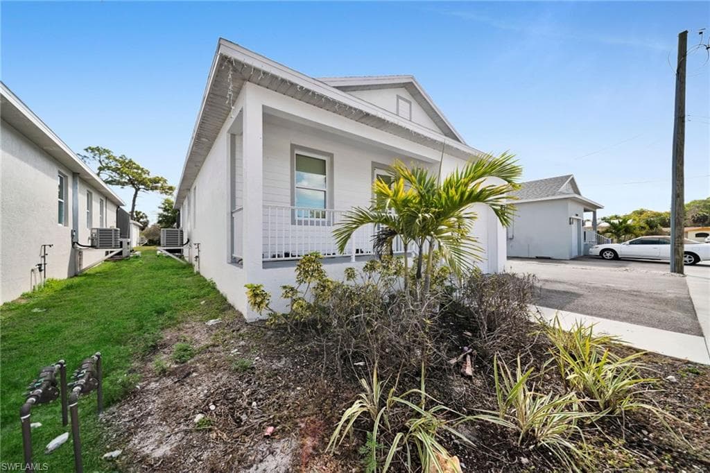 26951 N RIVERSIDE DR-3