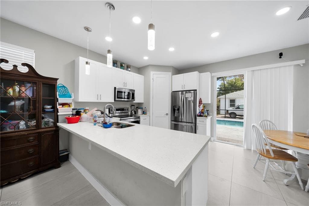 26961 N RIVERSIDE DR-3