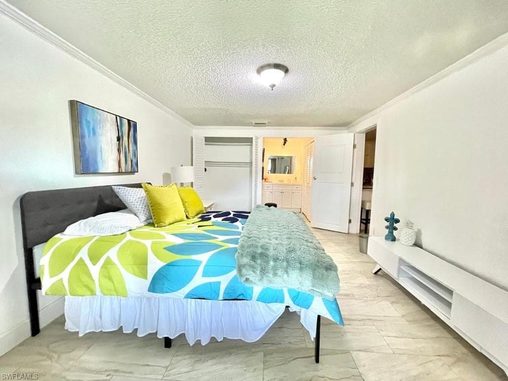 5385 Treetops DR I-10