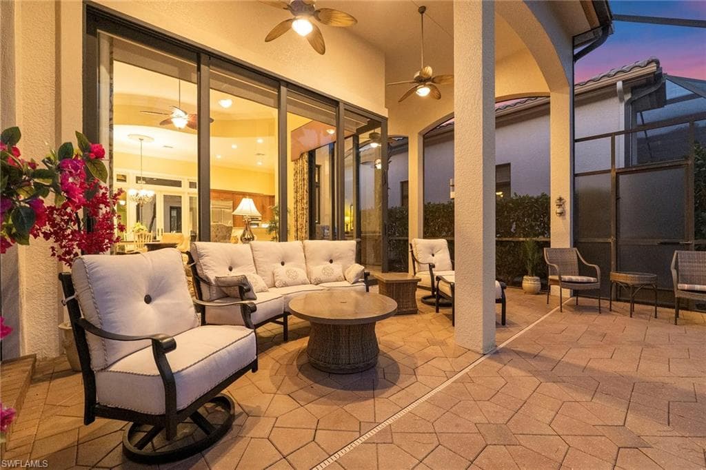 18071 Lagos WAY-40