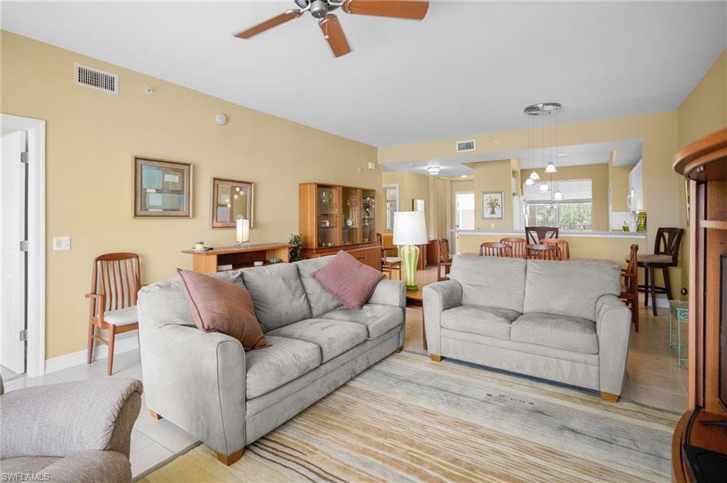 10720 Ravenna WAY 203-18