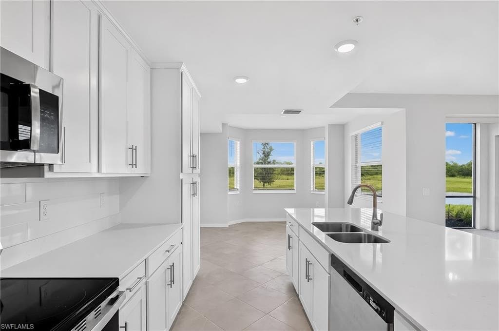 15835 Green Acres AVE 3316-9