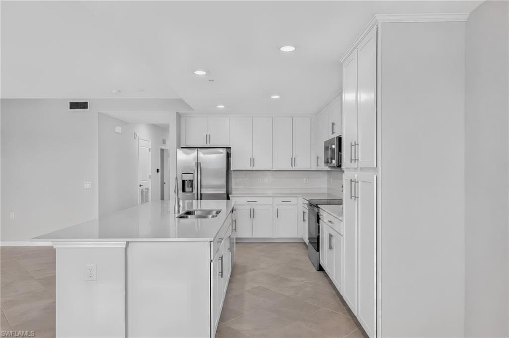 15835 Green Acres AVE 3316-11