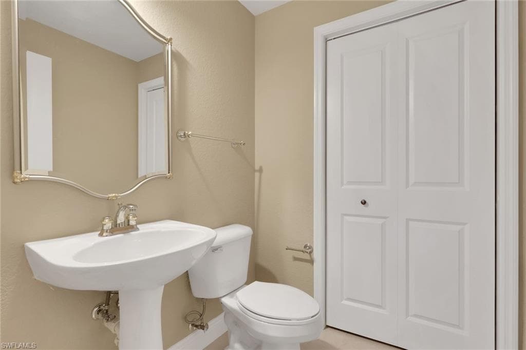 3555 Avion Woods CT 501-22