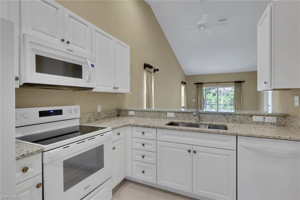 3555 Avion Woods CT 501-16