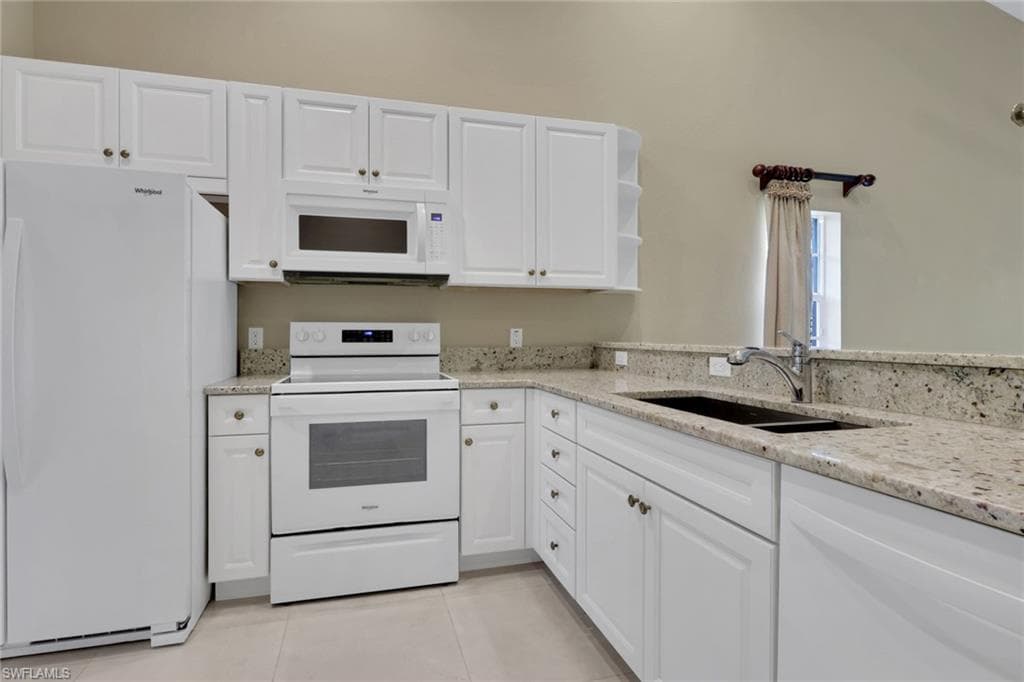 3555 Avion Woods CT 501-15