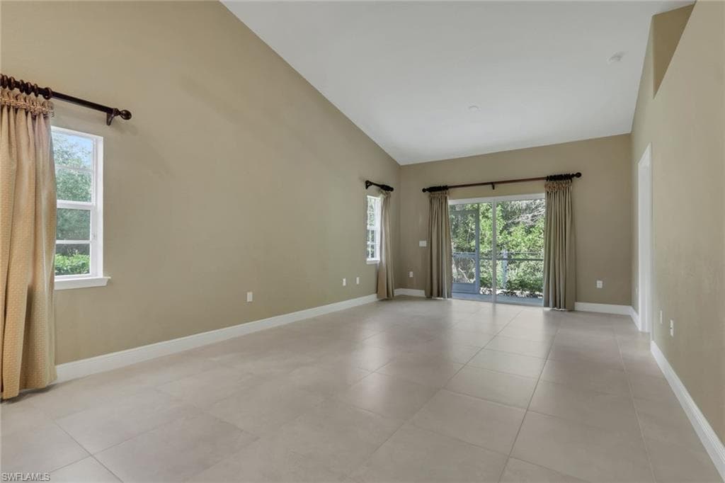 3555 Avion Woods CT 501-21