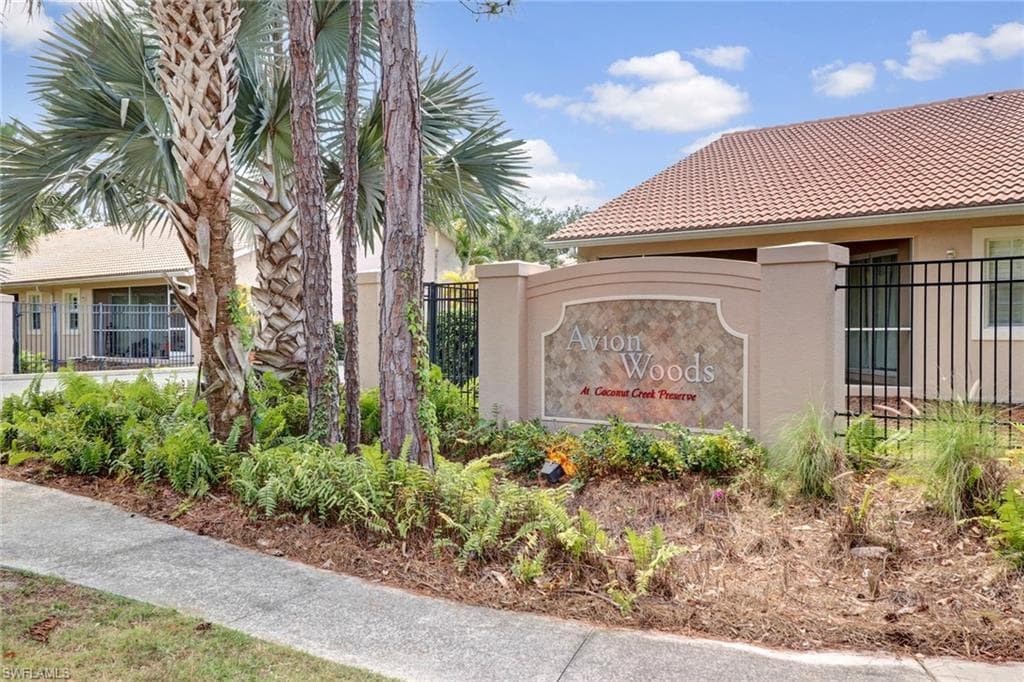 3555 Avion Woods CT 501-37